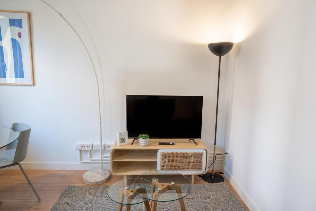Feelathome Stadium Apartments ロスピタレート・デ・リョブレガート エクステリア 写真